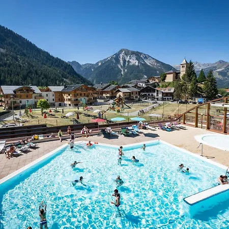 – Superbe Chaleureux Vue Montagne La Plagne